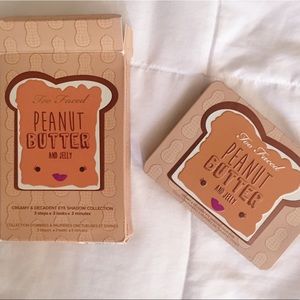 Too Faced Peanut Butter & Jelly Eye Shadow Palette